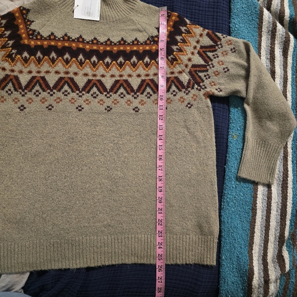 Mock turtleneck sweater - Picture 6 of 6